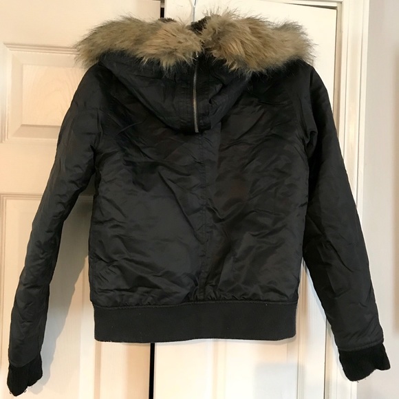 Juicy Jacket - Picture 5 of 8